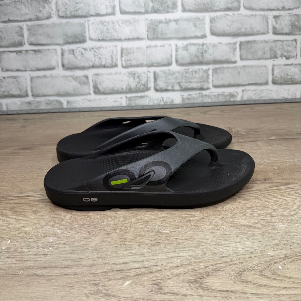 OOFOS OOriginal Sport Recovery Flip Flop Sandal Men 11 Black